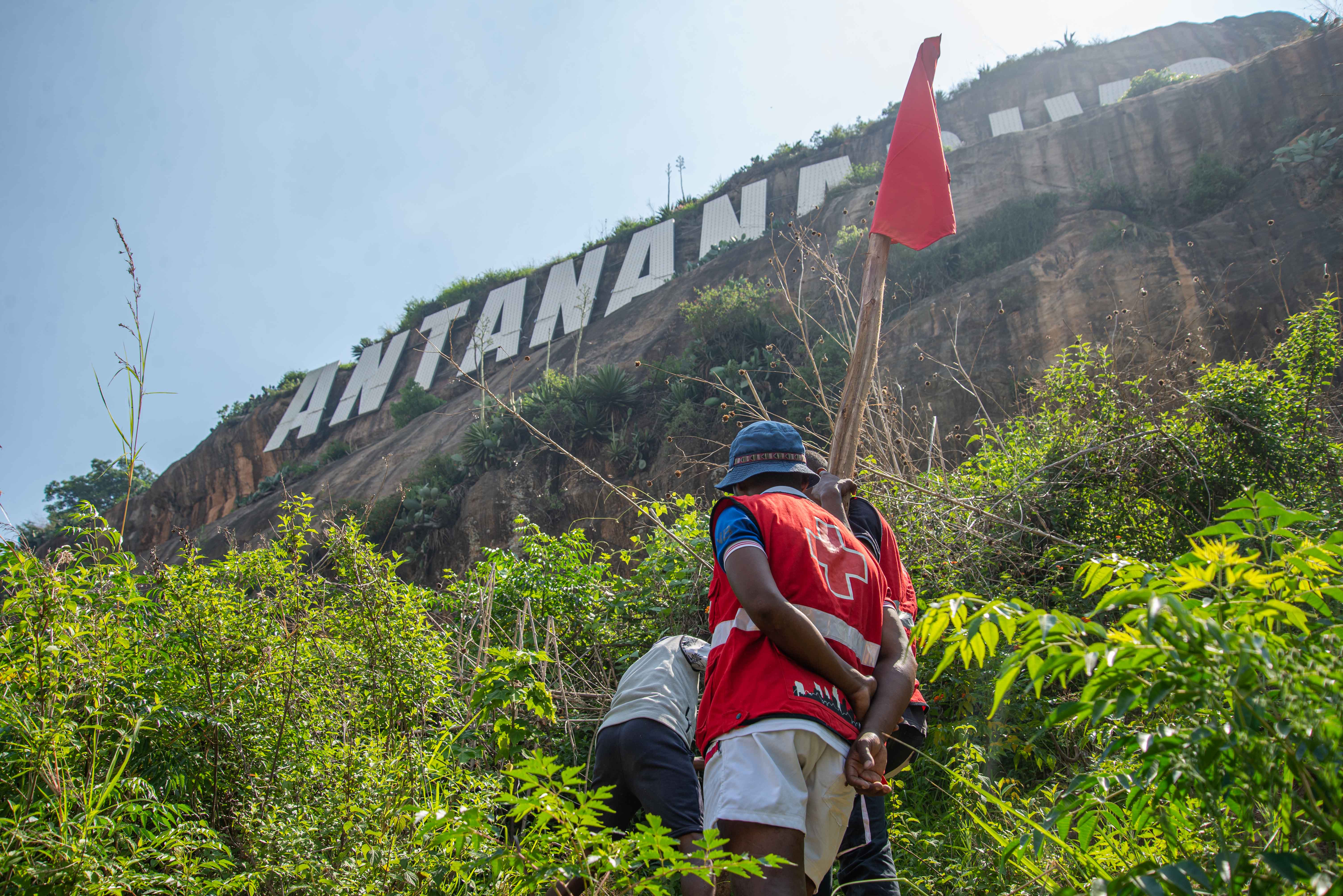 La Croix-Rouge Malagasy s'engage dans la prévention des risques d'éboulement à Antananarivo