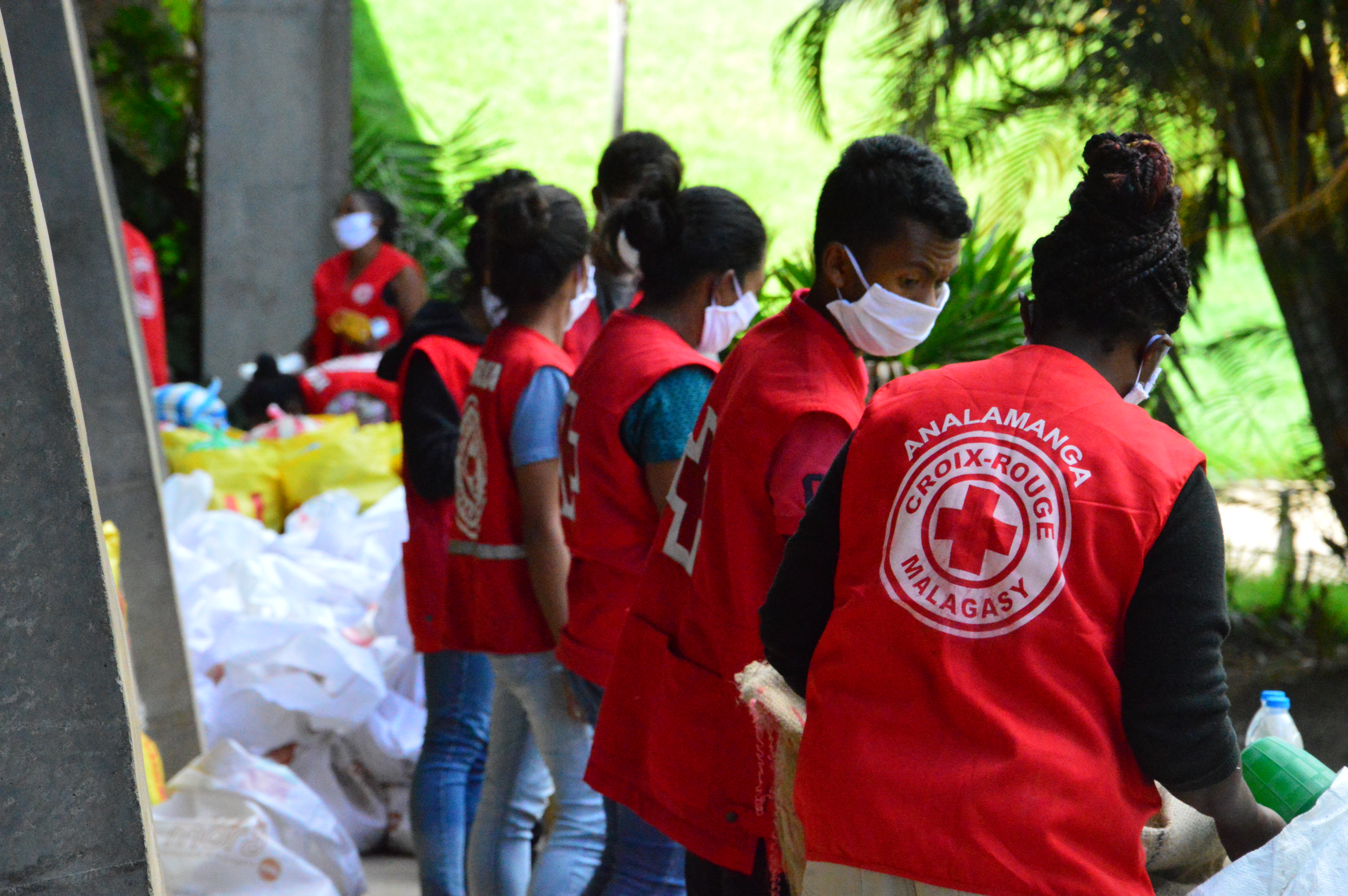 Volontaire Croix-Rouge Malagasy.